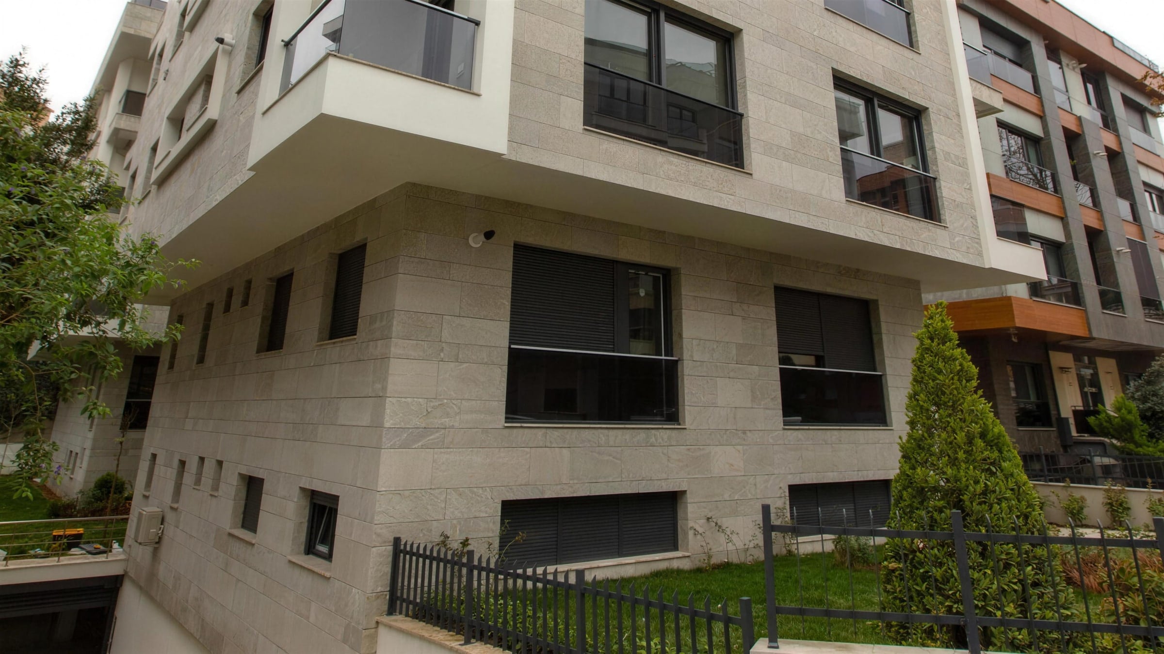 Savarona Apartmanı dış cephe